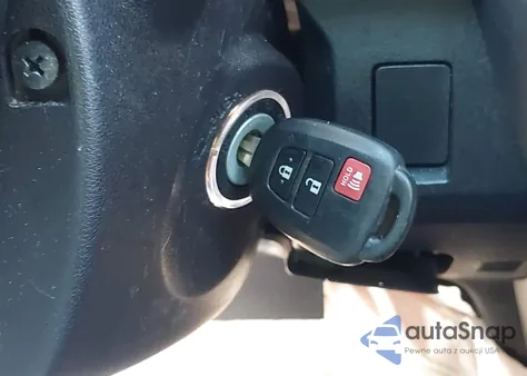 2018 Toyota Rav4 Le из США, поврежденный, VIN 2T3BFREV0JW822178